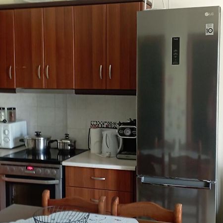 M&J Apartments Nikiti  Esterno foto